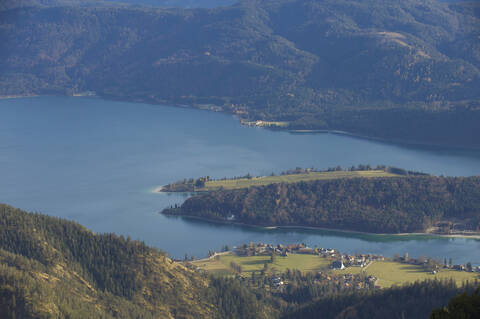 Deutschland, Bayern, Blick auf den Walchensee, lizenzfreies Stockfoto