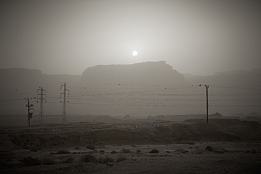 Israel, Blick auf Stromleitungen - THF001186