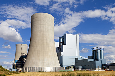 Europe, Germany, North Rhine Westphalia, View of coal power plant - CSF015848