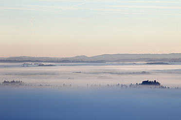Germany, Bavaria, Loisach Moor, View of mountain in fog - SIEF002417