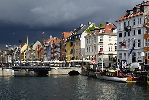 Denmark, Copenhagen, Historic boats at Nyhavn - ESF000139