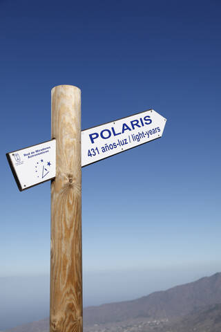 Spanien, La Palma,Text auf Holzschild, lizenzfreies Stockfoto