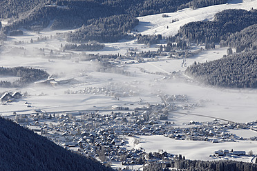 Österreich, Steiermark, Blick auf Bad Mitterndorf - SIEF002535