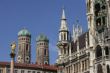 Germany, Bavaria, Munich, View of Marienplatz and Frauenkirche - TCF002279