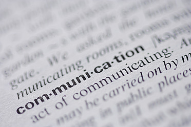 Wörterbuchseite mit Definition von Kommunikation, Nahaufnahme - TCF002410