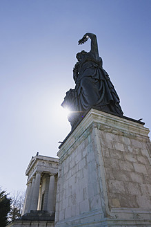 Deutschland, Bayern, München, Ansicht der Bavaria Statue - LFF000480