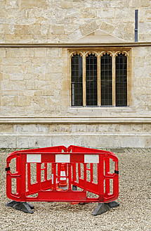 UK, England, Oxford, Baustellenabsperrung in der Bodleian Bibliothek - JMF000171