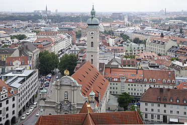 Germany, Bavaria, Munich, View of Holy-Spirit Church from tower of St. Peter Church - TCF002492