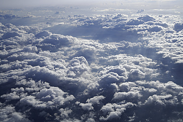 Deutschland, Blick auf bewölkten Himmel - TCF002506