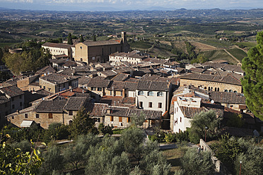 Europa, Italien, Provinz Siena, Ansicht von San Gimignano - GWF001742