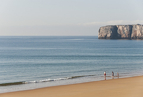 Portugal, Family on beach - MIRF000492