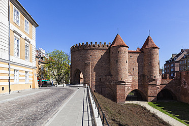 Polen, Warschau, Blick auf die Warschauer Barbakane - FO003892