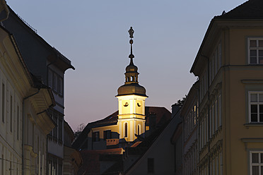 Österreich, Steiermark, Graz, Blick auf die Kirche - SIEF002784