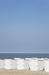 Belgien, Strandhütten an der Nordsee - GWF001906