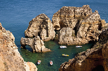 Portugal, Lagos, Blick auf Ponta da Piedade - UMF000375