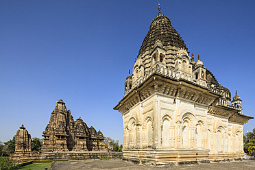 Indien, Madhya Pradesh, Parvati-Tempel und Vishwanath-Tempel in Khajuraho - FOF004217