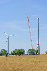 Germany, Saxony, Construction of wind wheel with crane - MJF000064