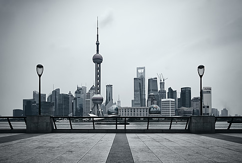 China, Shanghai, View of financial district at Pundong - WA000014