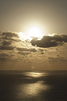 Italien, Sardinien, Nebida, Blick auf das Mittelmeer bei Sonnenuntergang - KAF000011