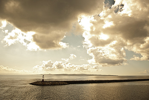 Italien, Sardinien, Carloforte, Blick auf das Mittelmeer - KAF000015