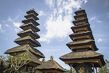 Indonesien, Bali, Blick auf die Pagode im Muttertempel von Besakih - MBEF000478