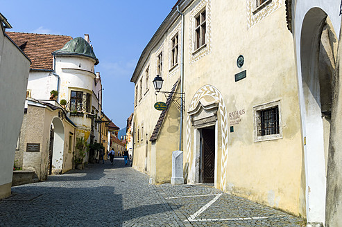 Österreich, Niederösterreich, Dürnstein, Ansicht des Rathauses - EJWF000139