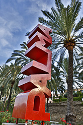 Spanien, Palma, Mallorca, Statue von PALMA in Buchstaben - MAEF004913