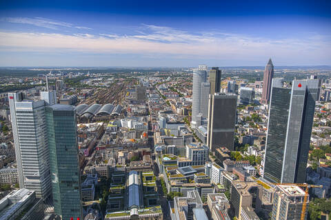 Deutschland, Frankfurt, Blick auf das Finanzviertel, lizenzfreies Stockfoto