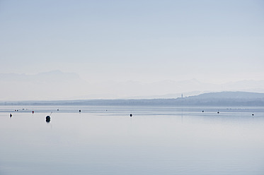 Deutschland, Bayern, Blick auf den Ammersee - UMF000502