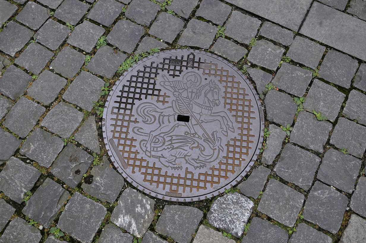 Drain Cover Royalty-Free Images, Stock Photos & Pictures