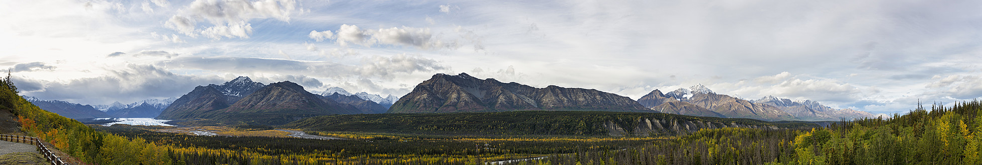 USA, Alaska, Blick auf Chugach Mountains, Matanuska Valley und Matanuska River - FOF004362