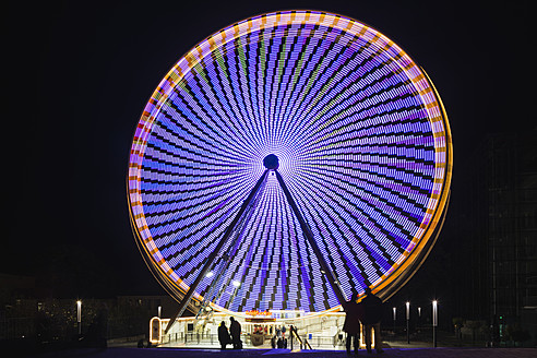 Germany, North Rhine Westphalia, Essen, Big wheel at Burgplatz - HHEF000035