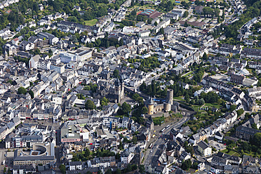 Europe, Germany, Rhineland Palatinate, View of town Mayen - CSF015904