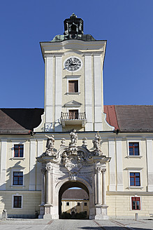 Österreich, Oberösterreich, Lambach, Blick auf die Benediktinerabtei - SIEF002922