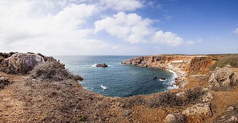 Portugal, Blick auf die Küstenlinie - WVF000277