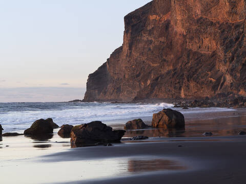 Spanien, Blick auf Playa del Ingles auf den Kanarischen Inseln, lizenzfreies Stockfoto