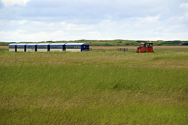 Germany, Lower Saxony, Train passing through Wangerooge - MHF000026