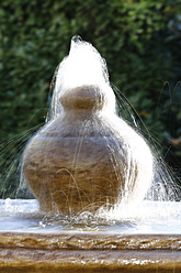 Germany, Baden Wuerttemberg, Heidelberg, Close up of waterspout fountain - MAEF005265