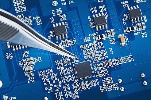 Close up of printed circuit board - DSCF000021