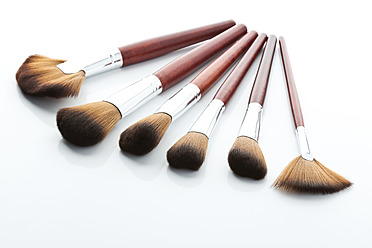 Make-up brushes on white background - MAEF005275