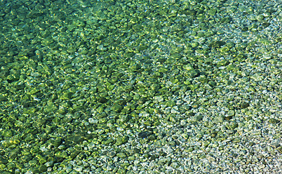 Kroatien, Blick auf das adriatische Meer auf der Insel Krk - WWF002559