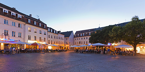 Germany, Saarland, View of St Johanner Market Square - WDF001351