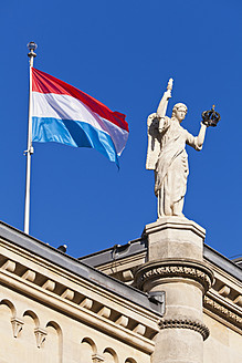 Luxemburg, Ansicht der Chambre des Deputes mit Fahne - WDF001412
