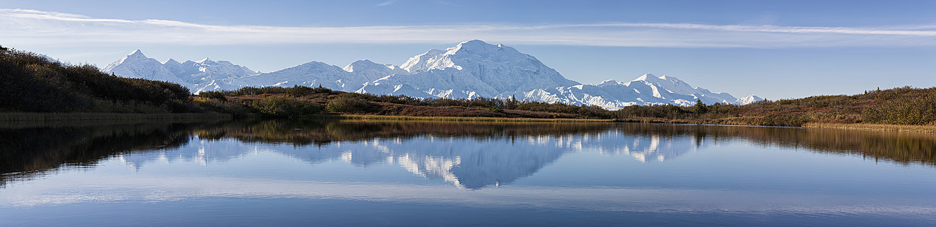 USA, Alaska, Blick auf den Mount McKinley und die Alaska Range im Denali National Park - FOF004488