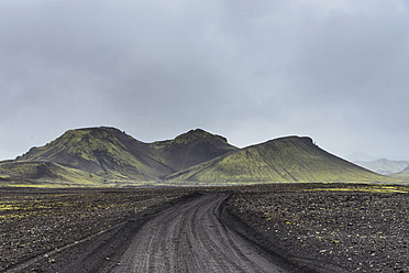 Straße durch das Hochland auf Landmannalaugar in Island - HL000008