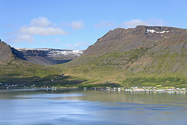 Island, Blick auf die Küstenlinie - HL000025