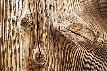 Germany, Old spruce wood board, close up - TCF003245