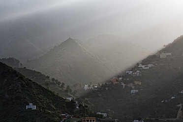 Spanien, La Gomera, Blick auf Vallehermoso - SIEF003182