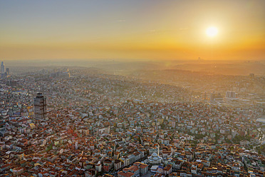 Europa, Türkei, Istanbul, Blick auf das Finanzviertel in Levent - SIEF003210