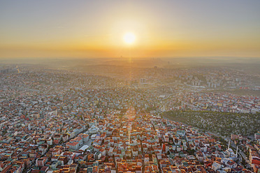 Europa, Türkei, Istanbul, Blick auf das Finanzviertel in Levent - SIEF003211